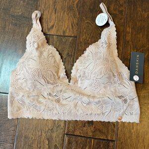 Danskin Intimates Womens Size XL Extra Large Invisible Support Bralette Bra